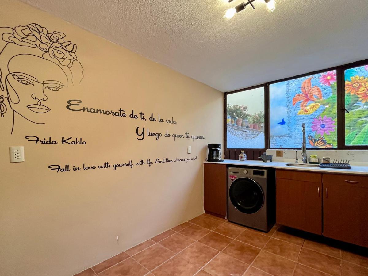 Mi Zona Lodging Coyoacan Mexikóváros Kültér fotó